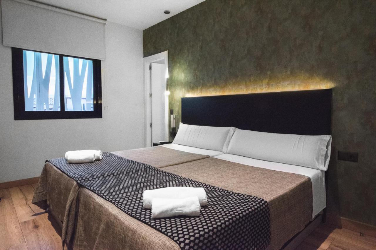 Daos Suites & Terrace Marbella Luaran gambar