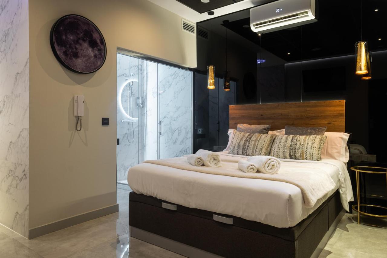 Daos Suites & Terrace Marbella Luaran gambar