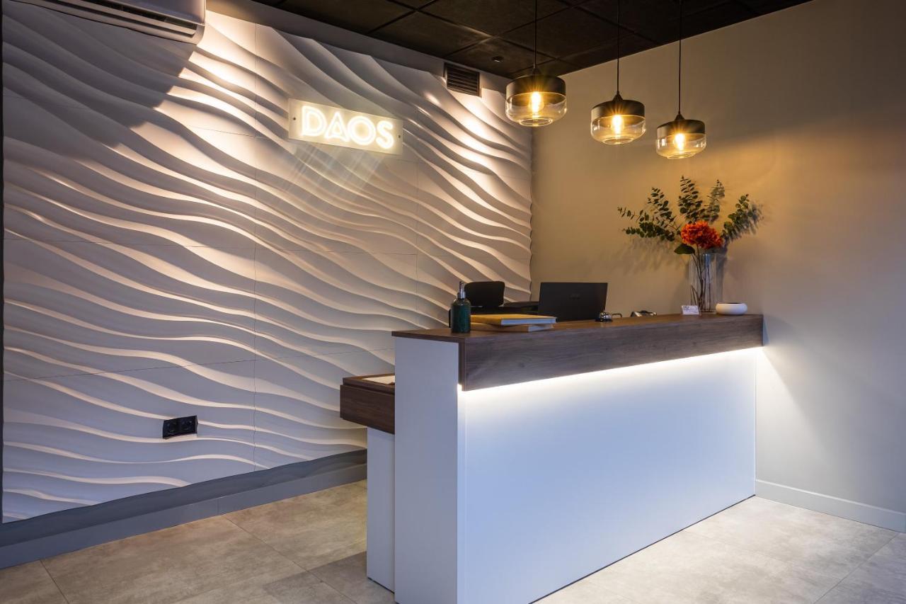 Daos Suites & Terrace Marbella Luaran gambar