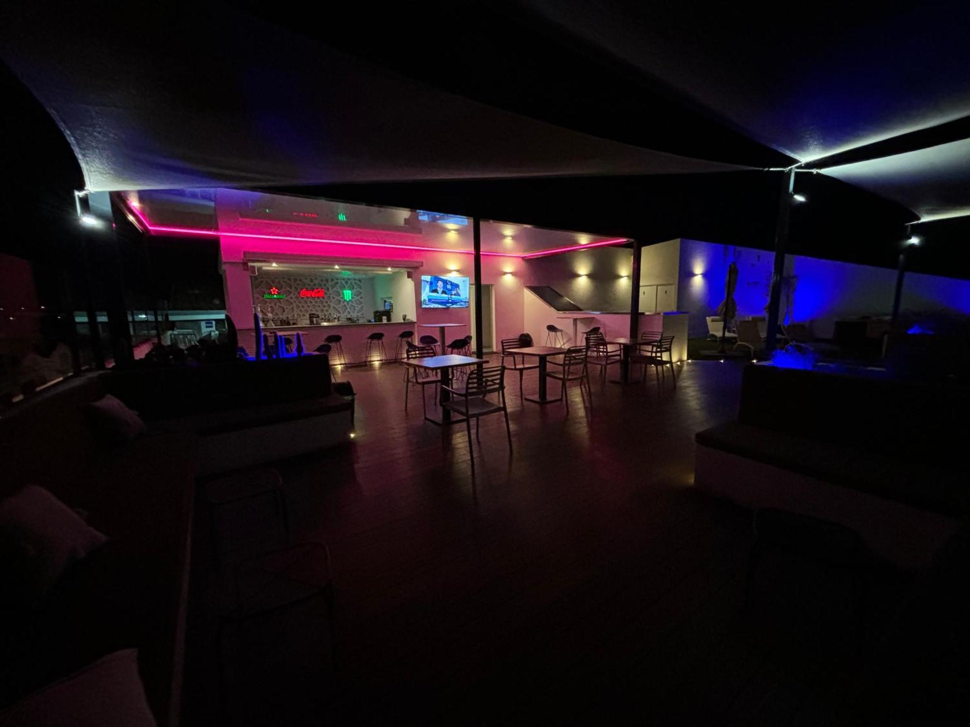 Daos Suites & Terrace Marbella Luaran gambar